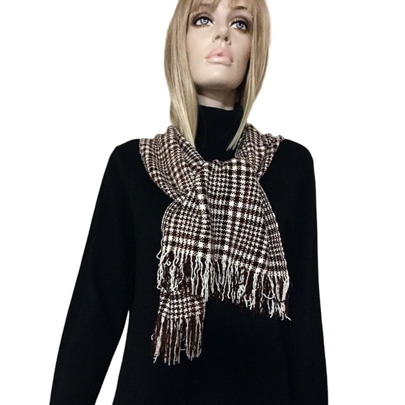 VINTAGE Mater Materiae Houndstooth Fringed Scarf Italy UNISEX - Picture 2 of 10
